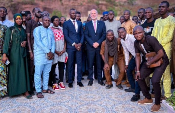 Journée internationale de la jeunesse : « Les Petits Stylos Fondation » sélectionnée par la Délégation de l’U.E au Mali pour mener la campagne jeunesse